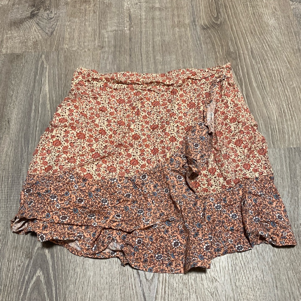 Wrap floral skirt